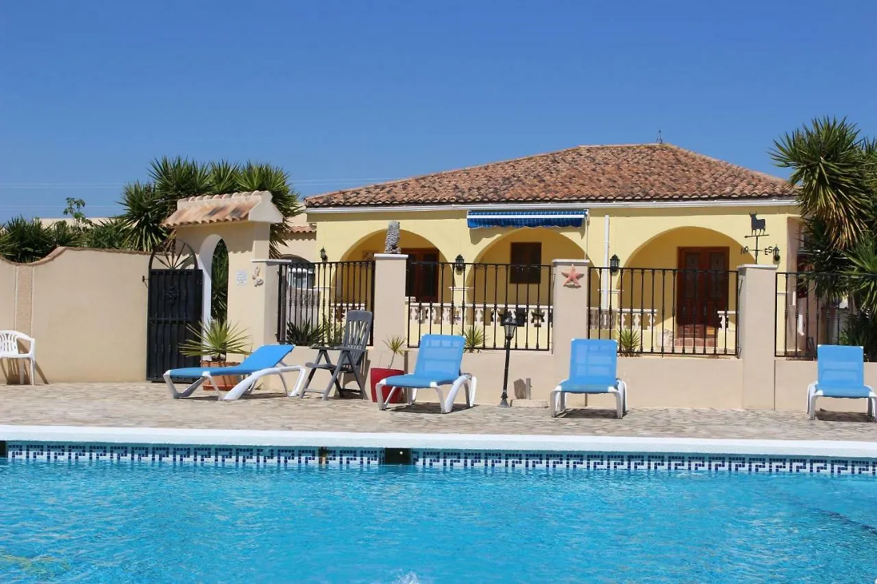 אלמריה Villa Mariana