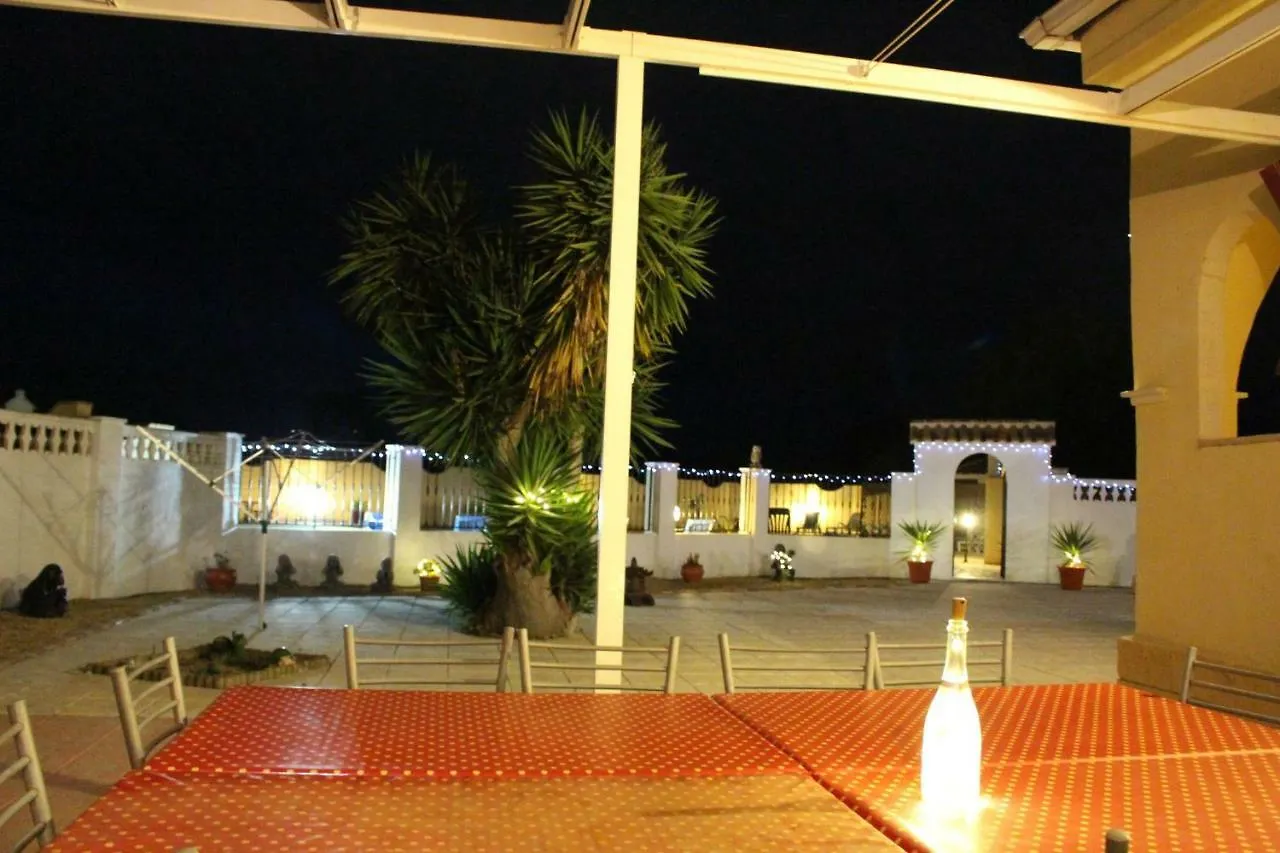 אלמריה Villa Mariana